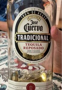 Jose Cuervo TRADICIONAL REPOSADO 1.75L